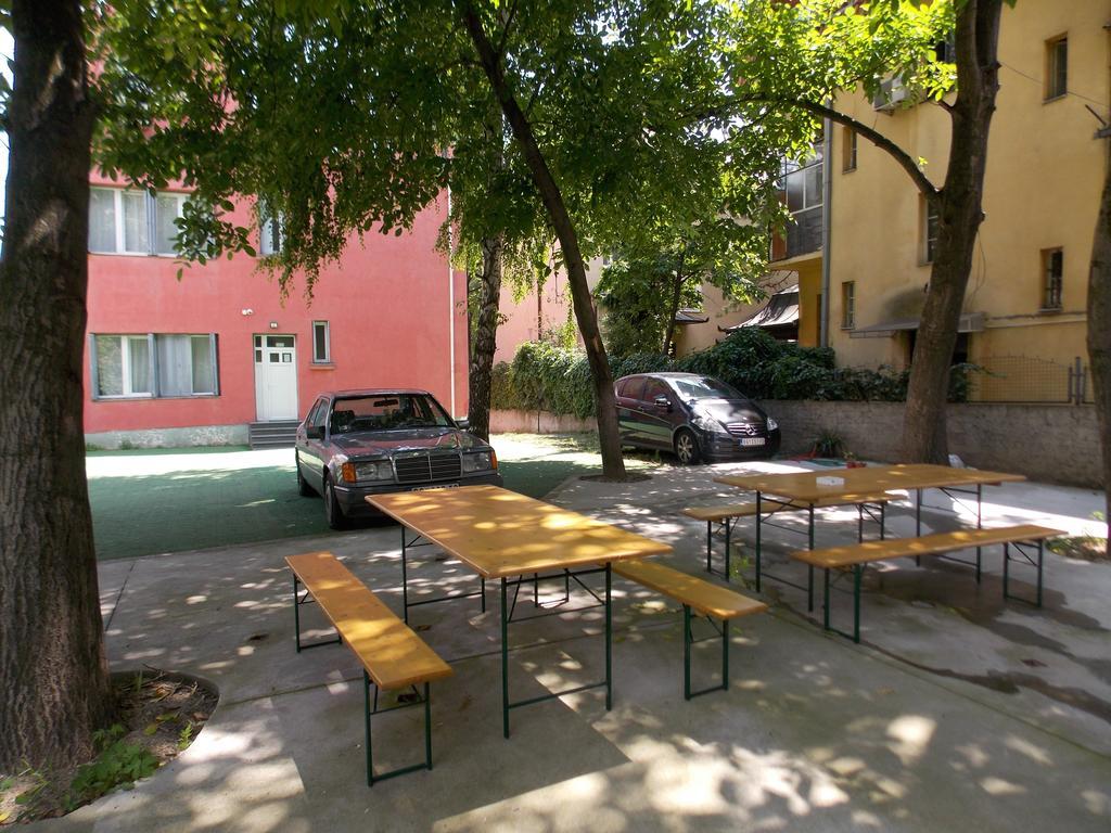 Guest House Miss Depolo Belgrad Exteriör bild