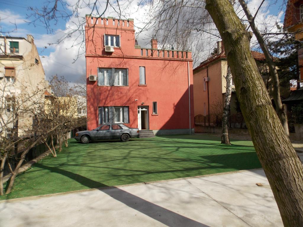 Guest House Miss Depolo Belgrad Exteriör bild