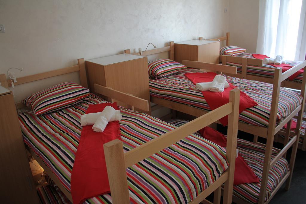Guest House Miss Depolo Belgrad Rum bild